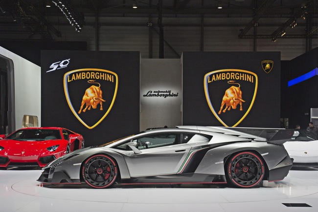 Edmunds: Lamborghini Veneno là siêu xe xấu nhất mọi thời đại 11