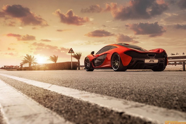 McLaren P1 khoe vẻ đẹp ấn tượng tại Bahrain 9