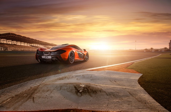 McLaren P1 khoe vẻ đẹp ấn tượng tại Bahrain 16