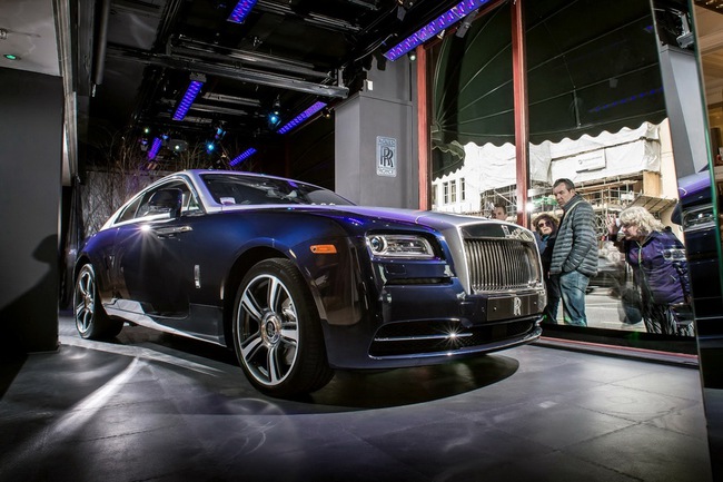 Rolls-Royce Wraith bắt đầu đến showroom 3