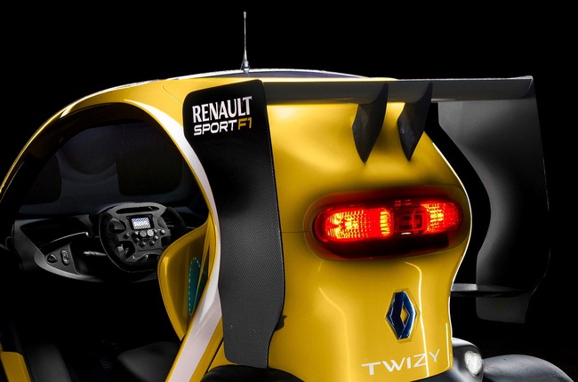 Renault Twizy F1: Xe Công thức 1 siêu nhỏ xuống phố 13
