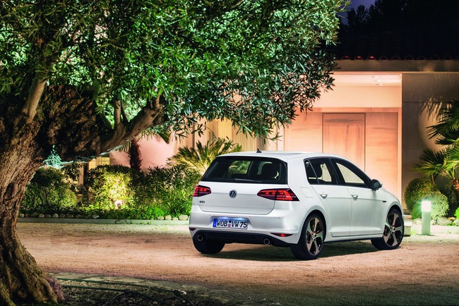 Volkswagen Golf GTI Mk7: Nhiều điểm mới hấp dẫn 6