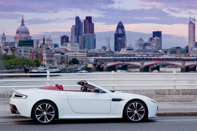 Aston Martin V12 Vantage: Thành công ngoài mong đợi 3