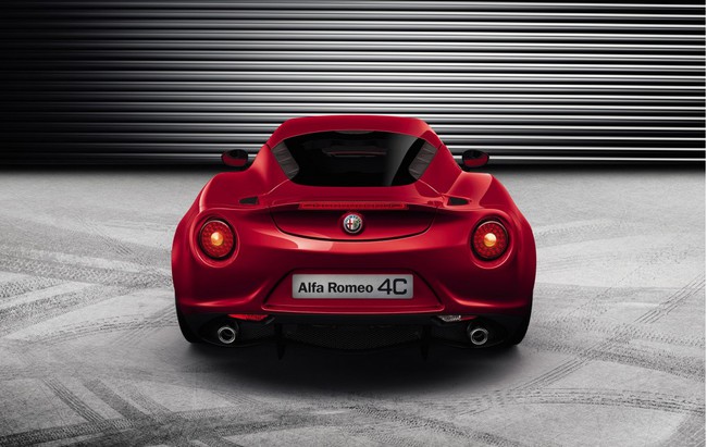 Alfa Romeo 4C Launch Edition – Cao cấp hơn, đắt hơn 18