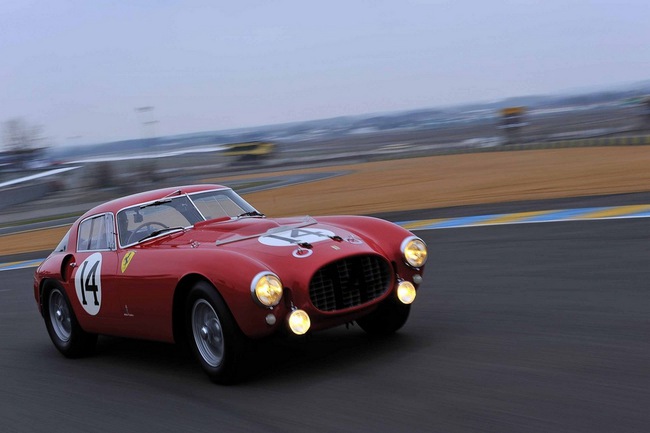 Xế cổ Ferrari lập kỷ lục về giá 4