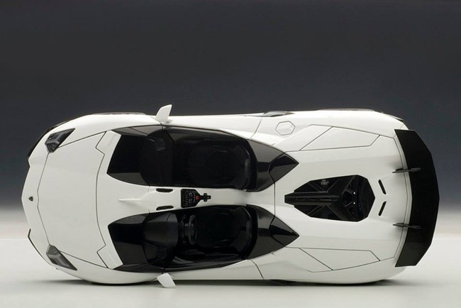 Cơ hội sở hữu Lamborghini Aventador J và Pagani Huayra giá cực mềm  7