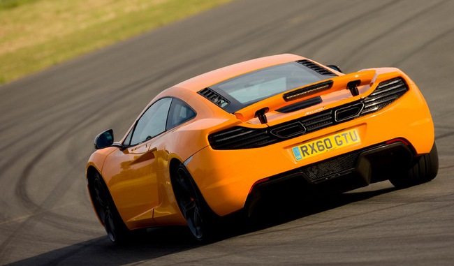 Thêm thông tin đối thủ Porsche 911 từ McLaren 5