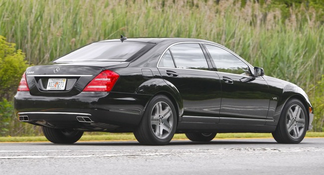 Sự biến đổi của Mercedes-Benz S-Class giữa hai thế hệ 18