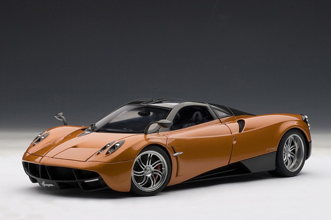 Cơ hội sở hữu Lamborghini Aventador J và Pagani Huayra giá cực mềm  16