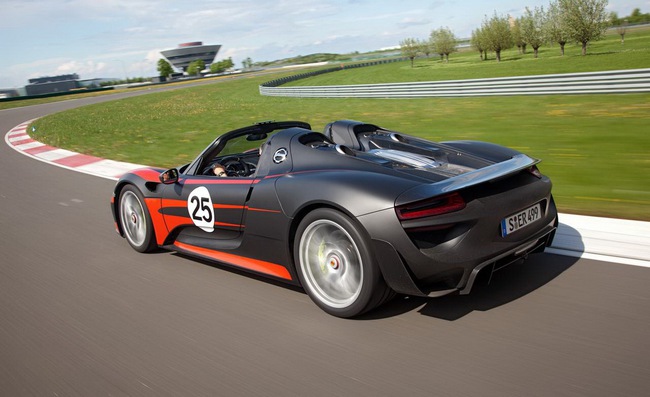 Sẽ có 190 siêu xe Porsche 918 Spyder đến Mỹ 9