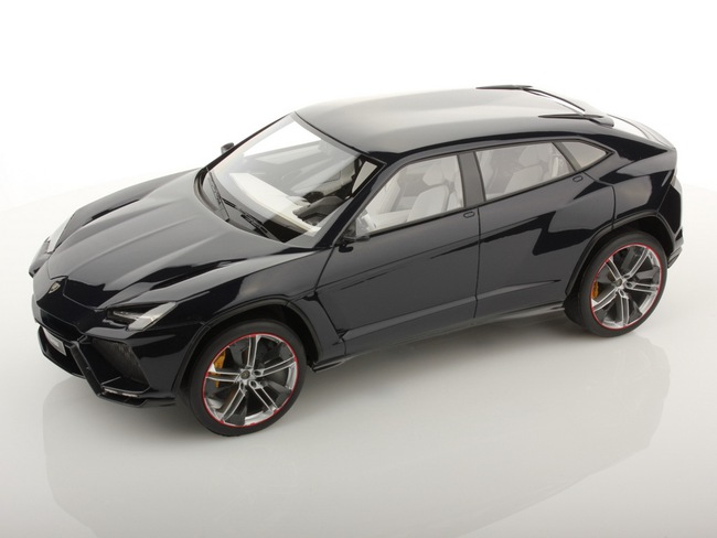 “Hàng nhái” Lamborghini Urus và Aventador Roadster chính thức xuất xưởng 24