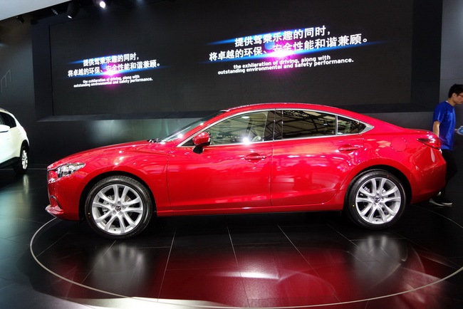 Mazda: Lần đầu có lãi sau 5 năm 3