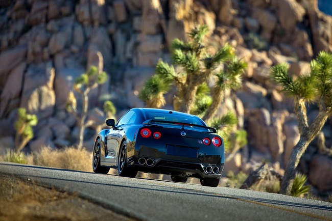 Công bố giá bán Nissan GT-R Track Edition 12