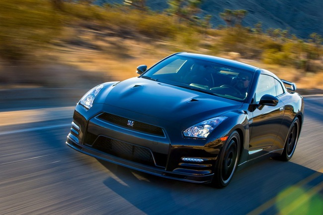 Công bố giá bán Nissan GT-R Track Edition 14
