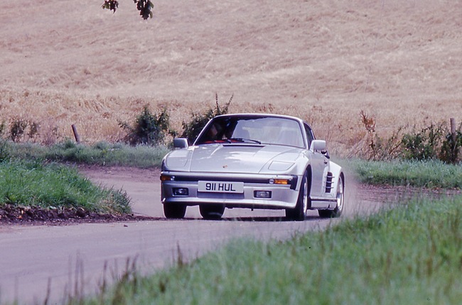 Porsche 911 Turbo: 40 năm và những hình ảnh đặc biệt 18
