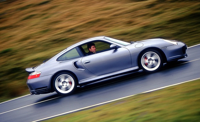 Porsche 911 Turbo: 40 năm và những hình ảnh đặc biệt 27