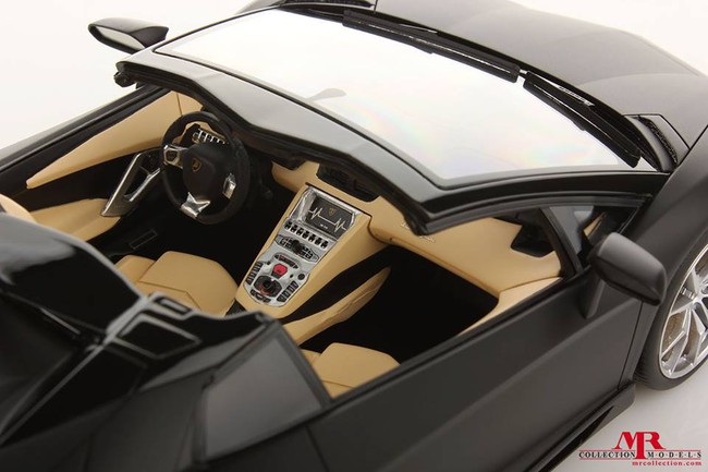 “Hàng nhái” Lamborghini Urus và Aventador Roadster chính thức xuất xưởng 8