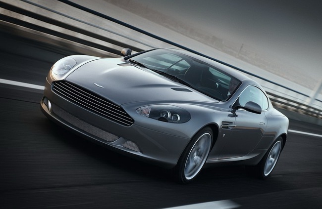 Aston Martin tê tái vì bị show truyền hình vạch lỗi 1