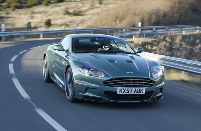 Aston Martin tê tái vì bị show truyền hình vạch lỗi 2