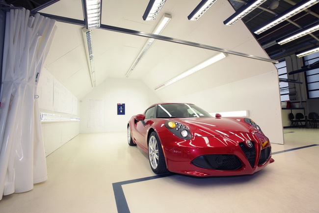 Alfa Romeo 4C: Những bí ẩn mới được tiết lộ 4