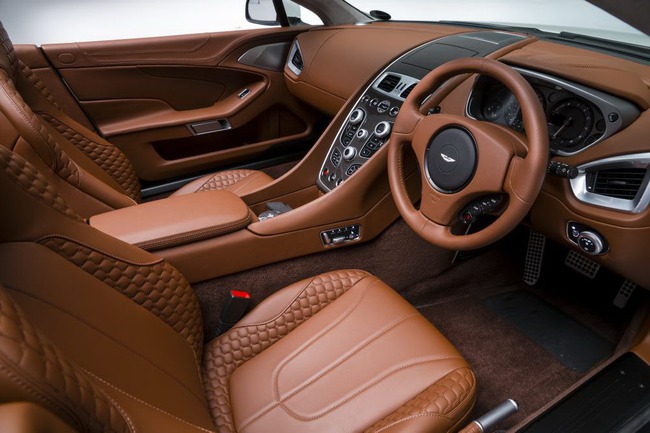Aston Martin Vanquish Volante: Thể thao, quyến rũ và tự do 13