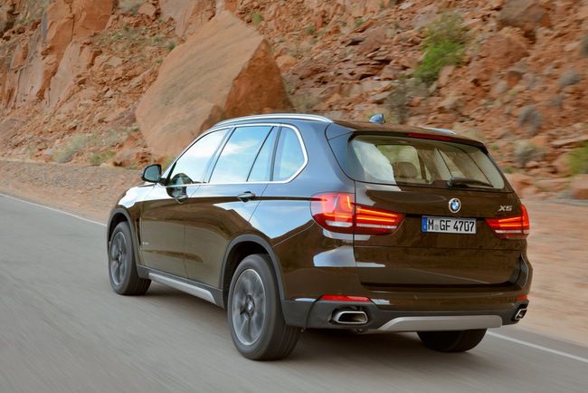 BMW X5 thế hệ mới có giá từ 53.725 USD 8