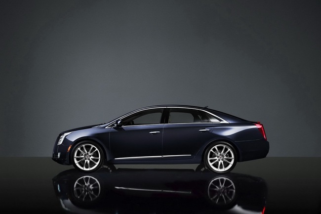 Cadillac XTS Vsport có giá từ 63.020 USD 2