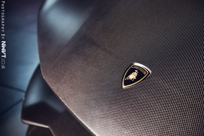 Lamborghini Sesto Elemento lần đầu khoe tài trên đường đua 8