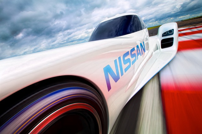 Nissan ZEOD RC: Xế đua xanh tại Le Mans 15