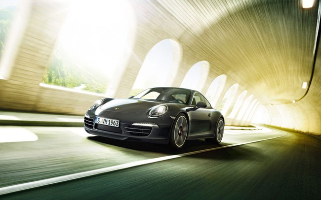 Porsche 911 phiên bản kỷ niệm sinh nhật 50 tuổi 5