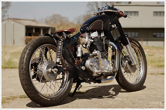 Royal Enfield Bullet – Ông vua không ngai 6