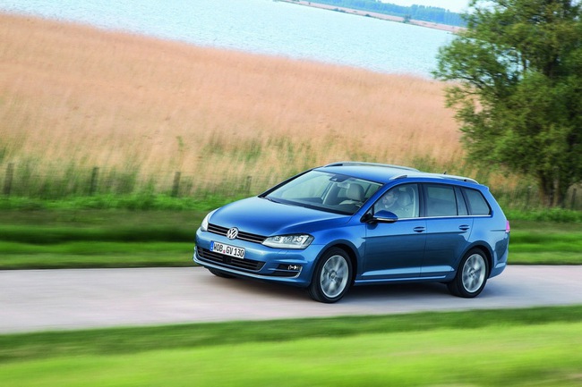 Chi tiết Volkswagen Golf Variant: Khoang hành lý cực rộng 4