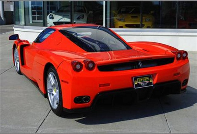 Rao bán bộ ba huyền thoại Ferrari 22