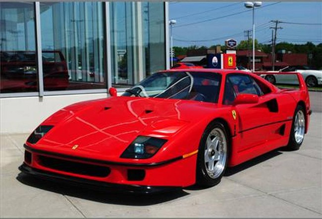 Rao bán bộ ba huyền thoại Ferrari 2