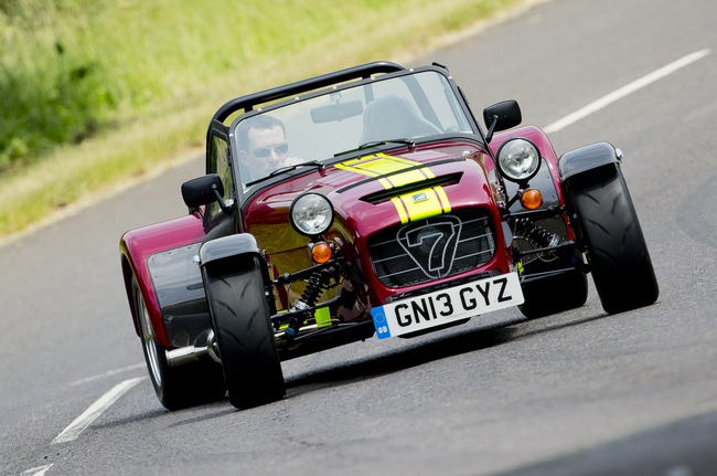 Caterham R620: Mạnh, nhẹ và cực nhanh 5