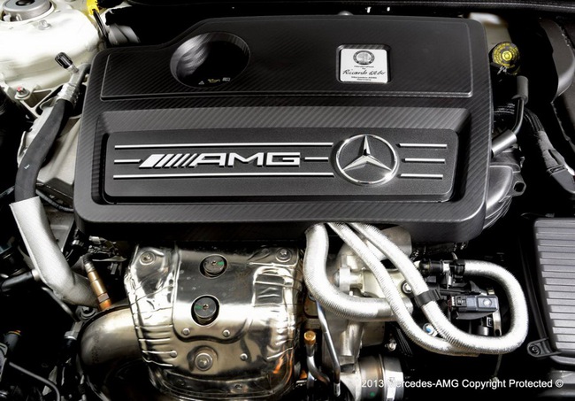 Mercedes-Benz trình làng CLA45 AMG Edition 1 10