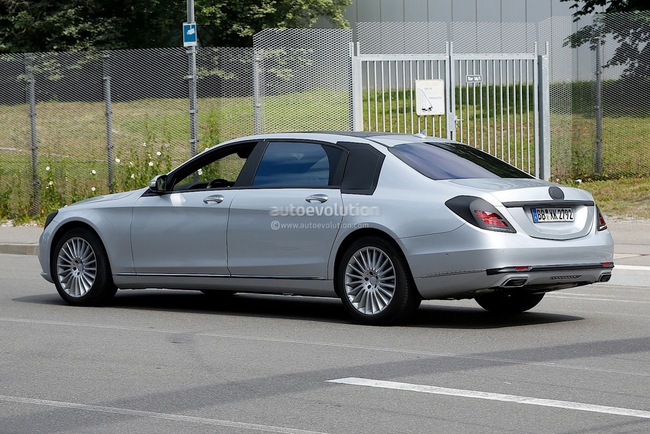 Phác họa xe siêu sang Mercedes-Benz S600 Pullman 6