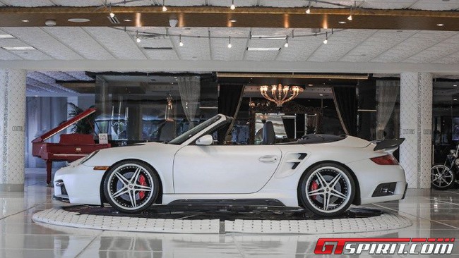 Porsche 997 Turbo Cabriolet bản độ trắng tinh khôi của Couture Customs 5