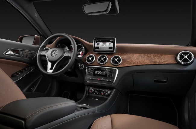 Mercedes-Benz GLA-Class: Sẵn sàng nghênh chiến Range Rover Evoque 18