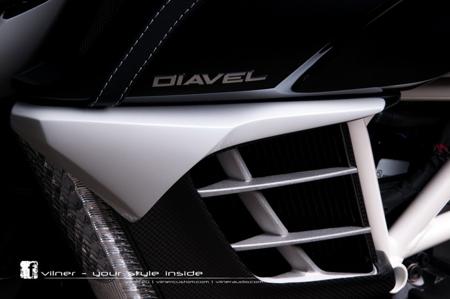 Ducati Diavel AMG độ độc nhất của Vilner 10