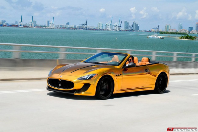 “Bọc vàng” Maserati GranCabrio MC 16