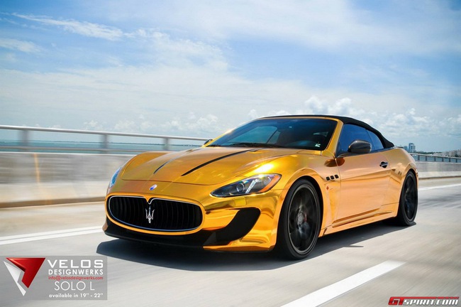 “Bọc vàng” Maserati GranCabrio MC 18