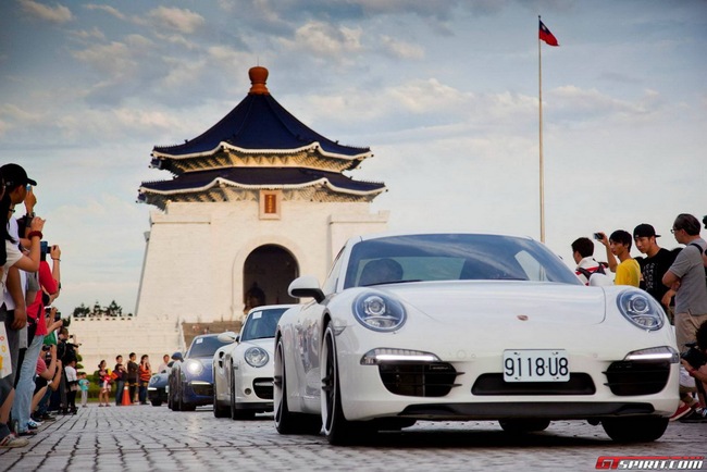 Hình ảnh đẹp của hành trình Porsche 911 World Tour đặc biệt 6