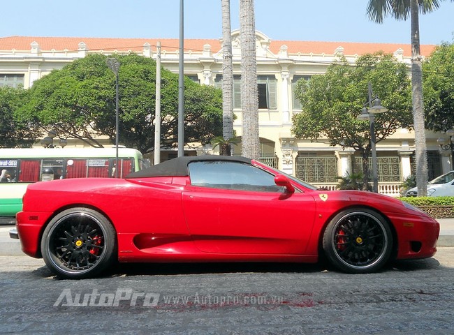 Ferrari F360 Spider tái xuất trên đường phố Sài Gòn 5