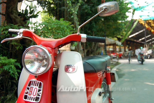 Những chiếc xe máy “Quý bà” đình đám Sài Gòn một thuở 5