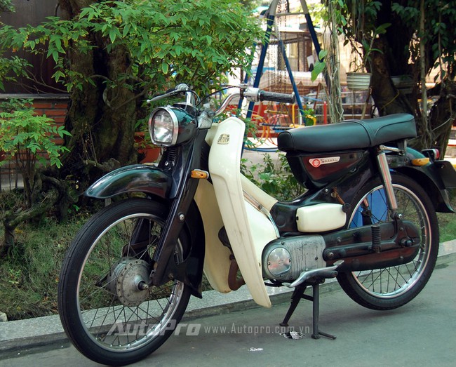 Những chiếc xe máy “Quý bà” đình đám Sài Gòn một thuở 8