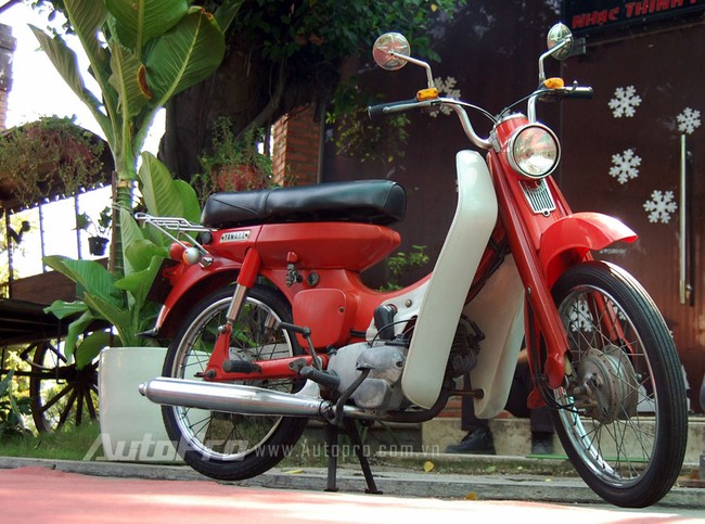 Những chiếc xe máy “Quý bà” đình đám Sài Gòn một thuở 16