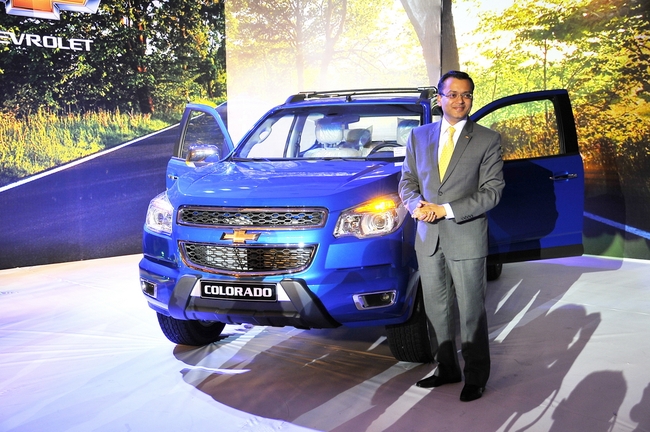 Chevrolet Colorado LTZ chào thị trường Việt giá 729 triệu đồng 1