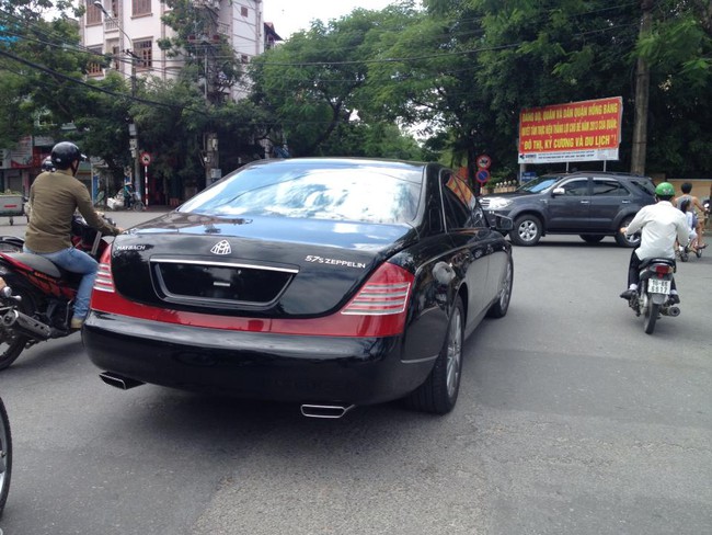 Hàng khủng Maybach 57s “gắn logo” Zeppelin tại Hải Phòng 2