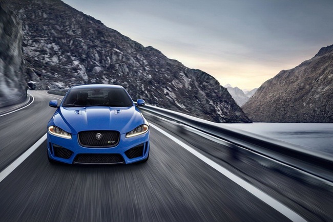 Jaguar XFR-S - "chú báo" mạnh nhất của gia đình Jaguar 1